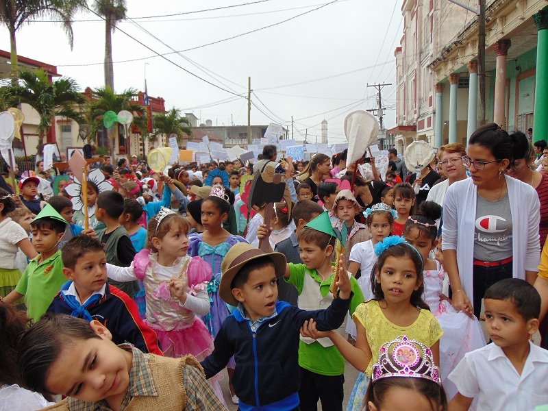 1 desfile cabaiguan