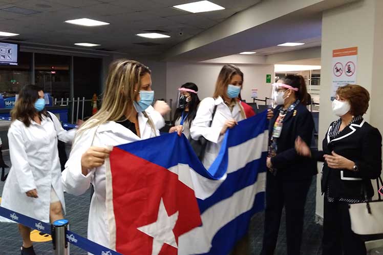 Panama llegada medicos Cuba